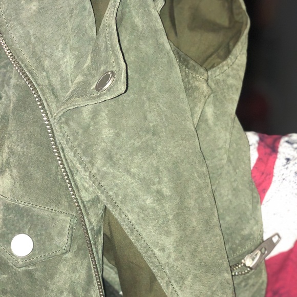 Blank Leather Vest - Picture 6 of 7